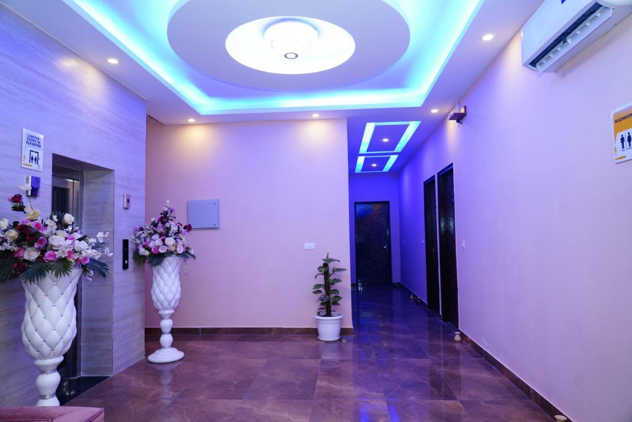 Expomart Inn Greater Noida Zewnętrze zdjęcie