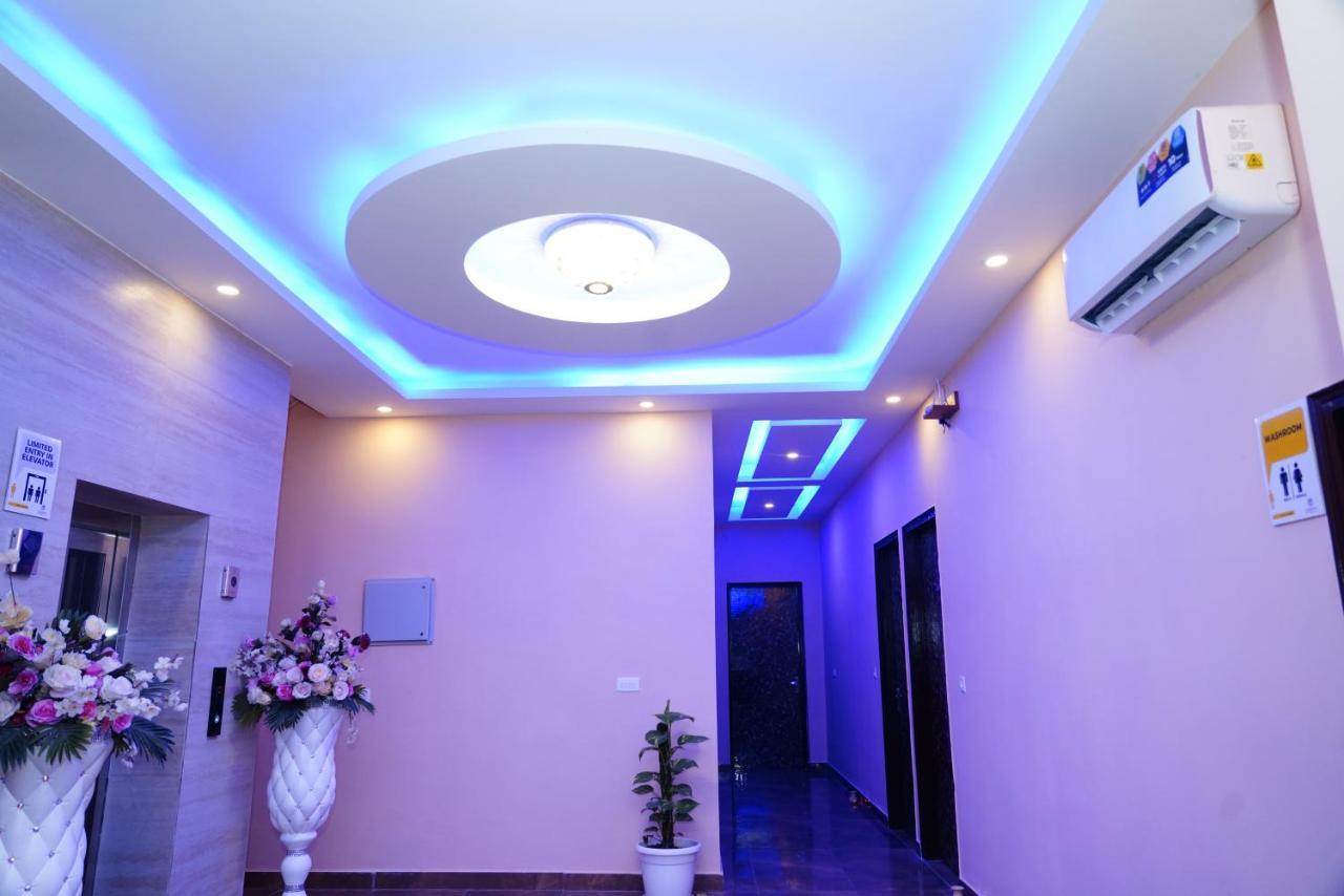 Expomart Inn Greater Noida Zewnętrze zdjęcie