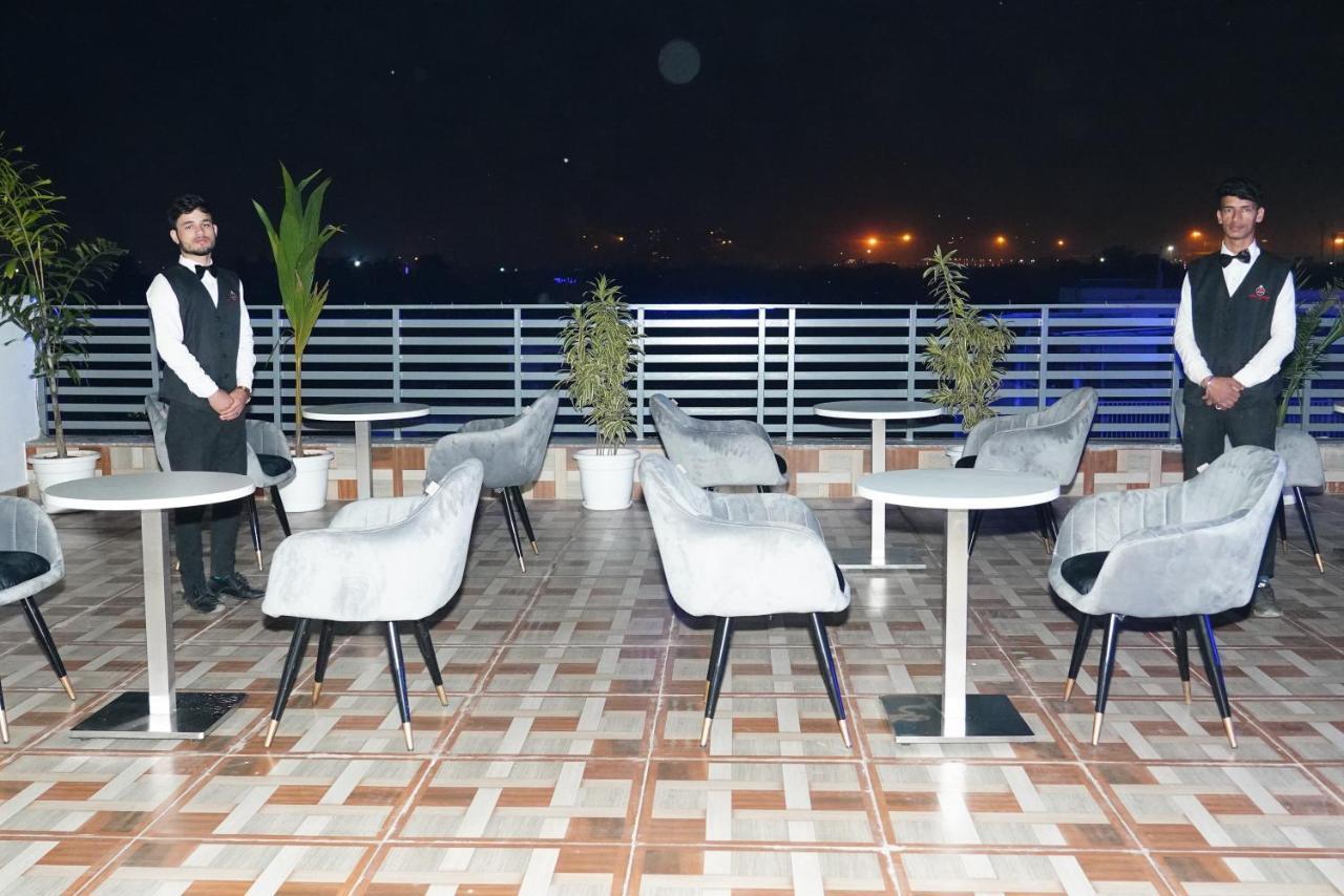 Expomart Inn Greater Noida Zewnętrze zdjęcie