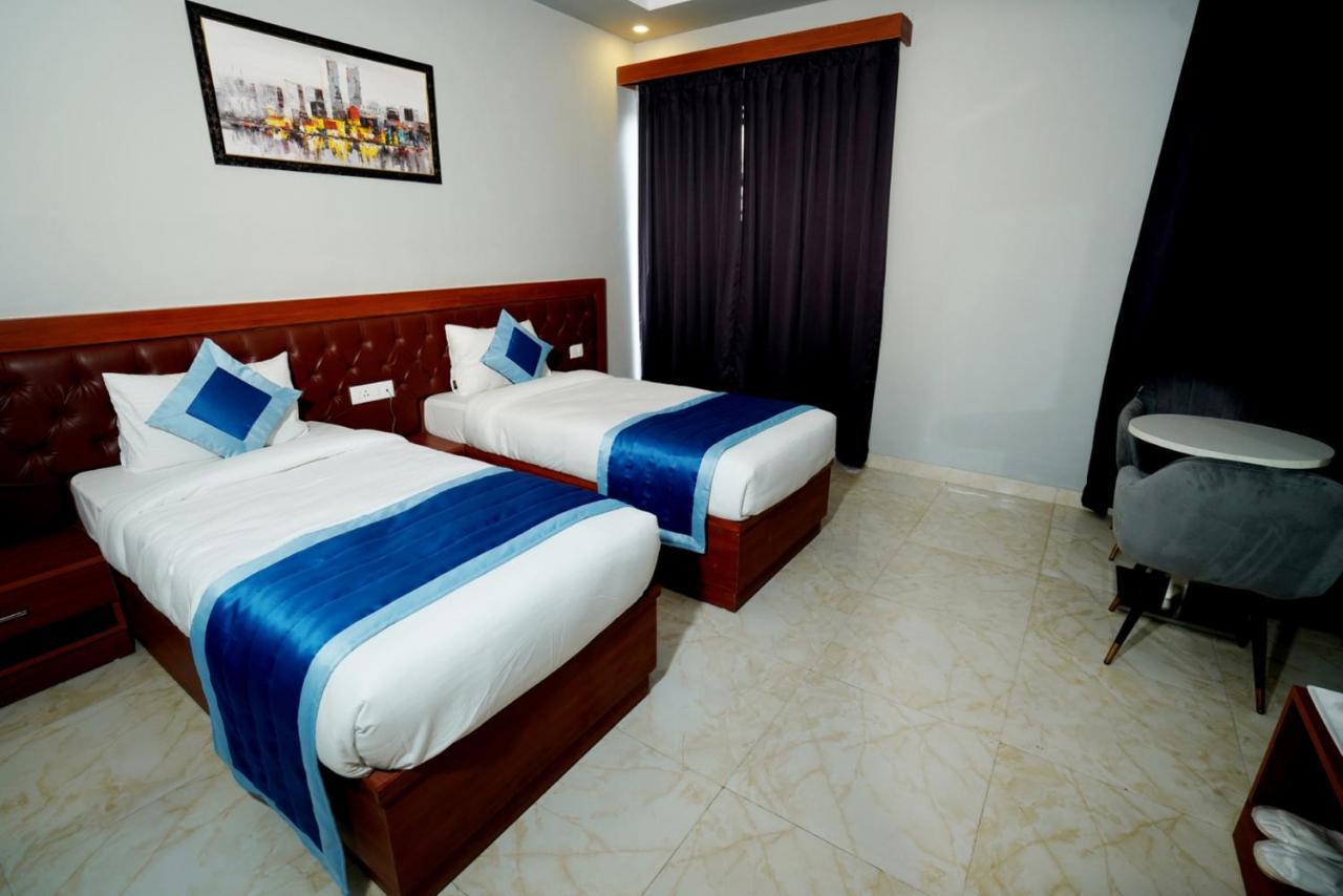 Expomart Inn Greater Noida Zewnętrze zdjęcie